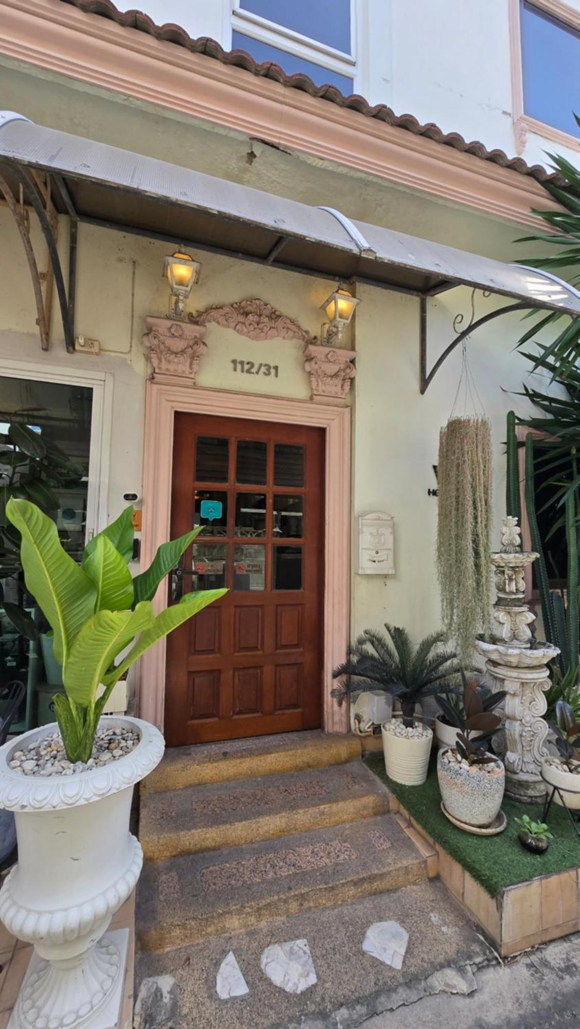 Wang Lang Hostel Bangkok Exterior photo