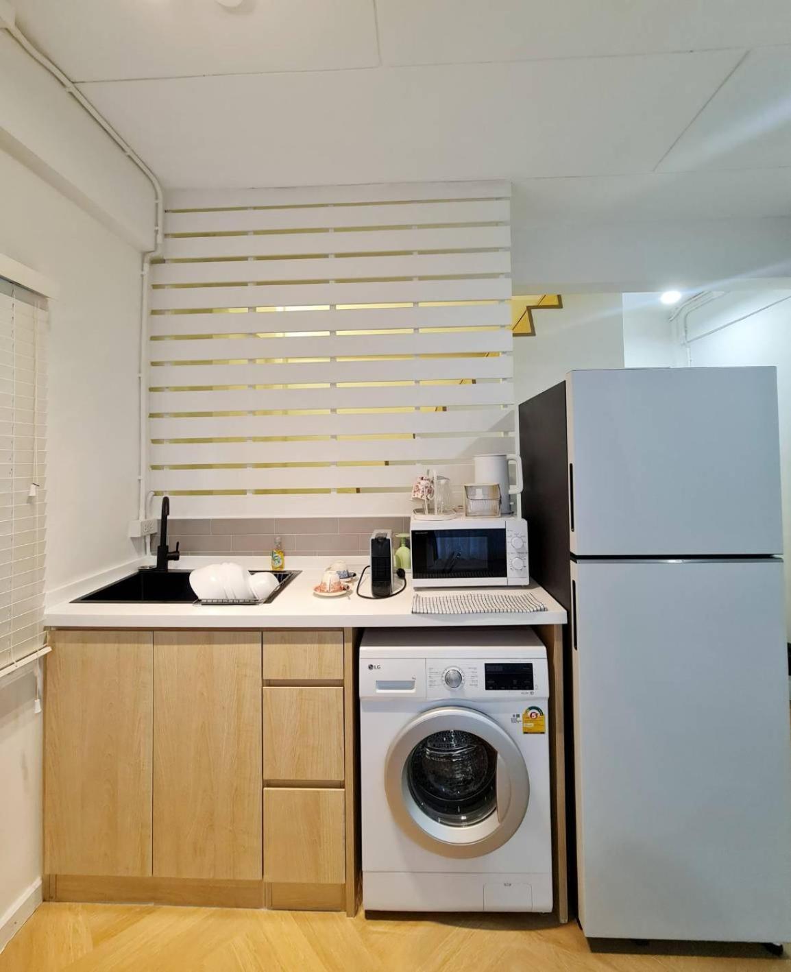 Wang Lang Hostel Bangkok Exterior photo