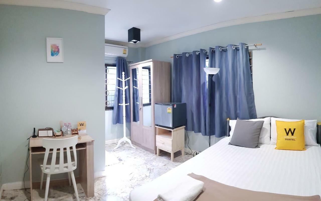 Wang Lang Hostel Bangkok Exterior photo